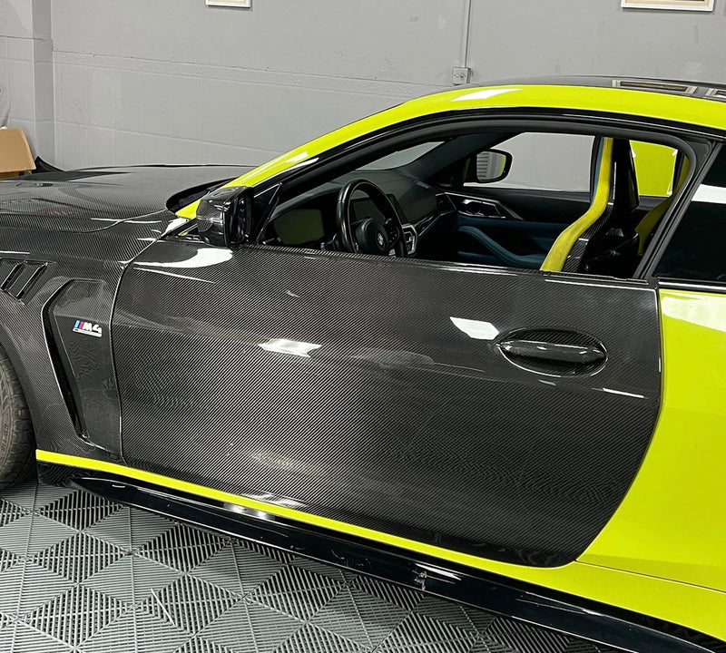 Portes Fibre Carbone BMW G82 M4 2 Pièces - vue arrière - Becquet Voiture