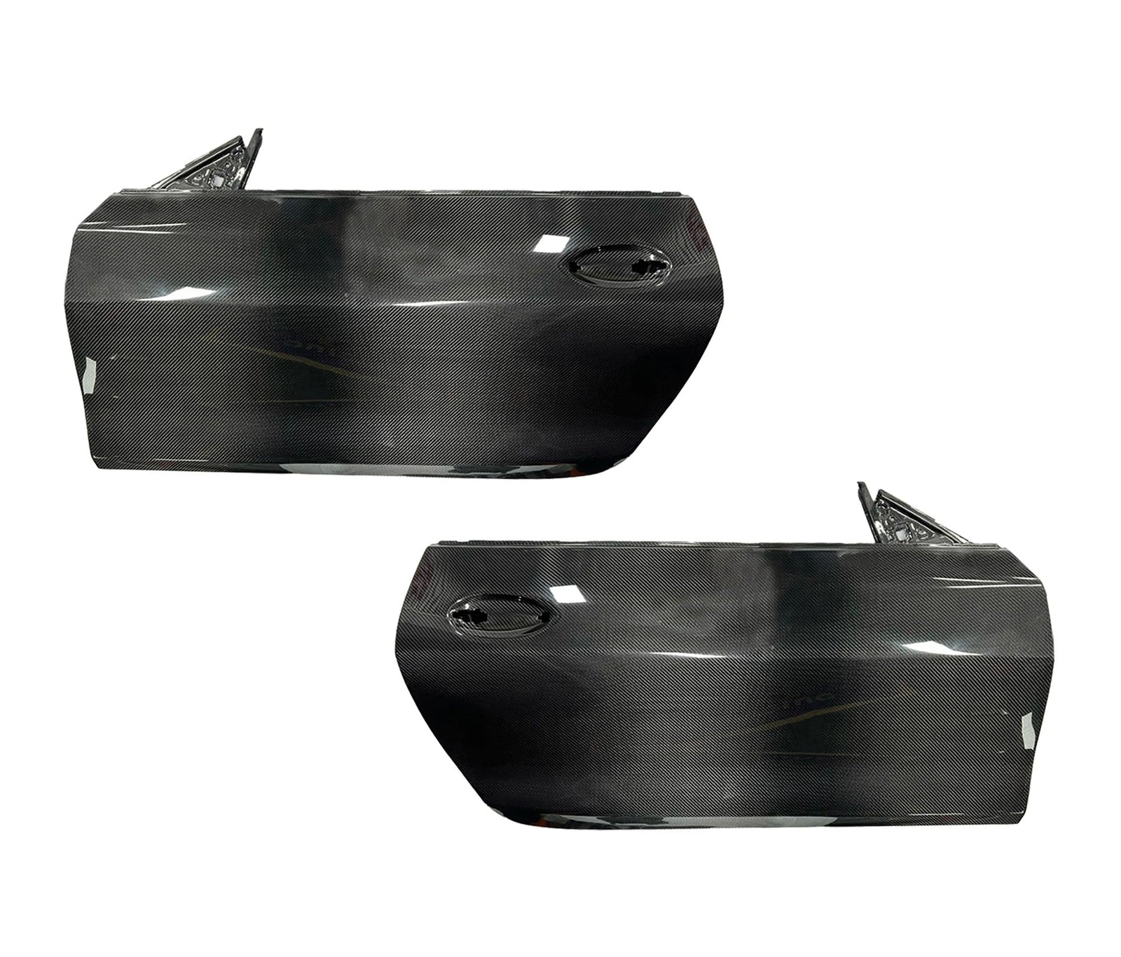 Portes Fibre Carbone BMW G82 M4 2 Pièces - vue de face - Becquet Voiture