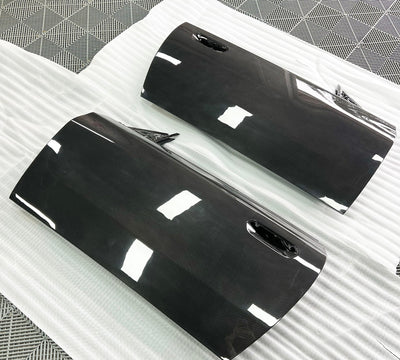 Portes Sèches Carbone BMW M2 G87 8,25kg - vue arrière - Becquet Voiture