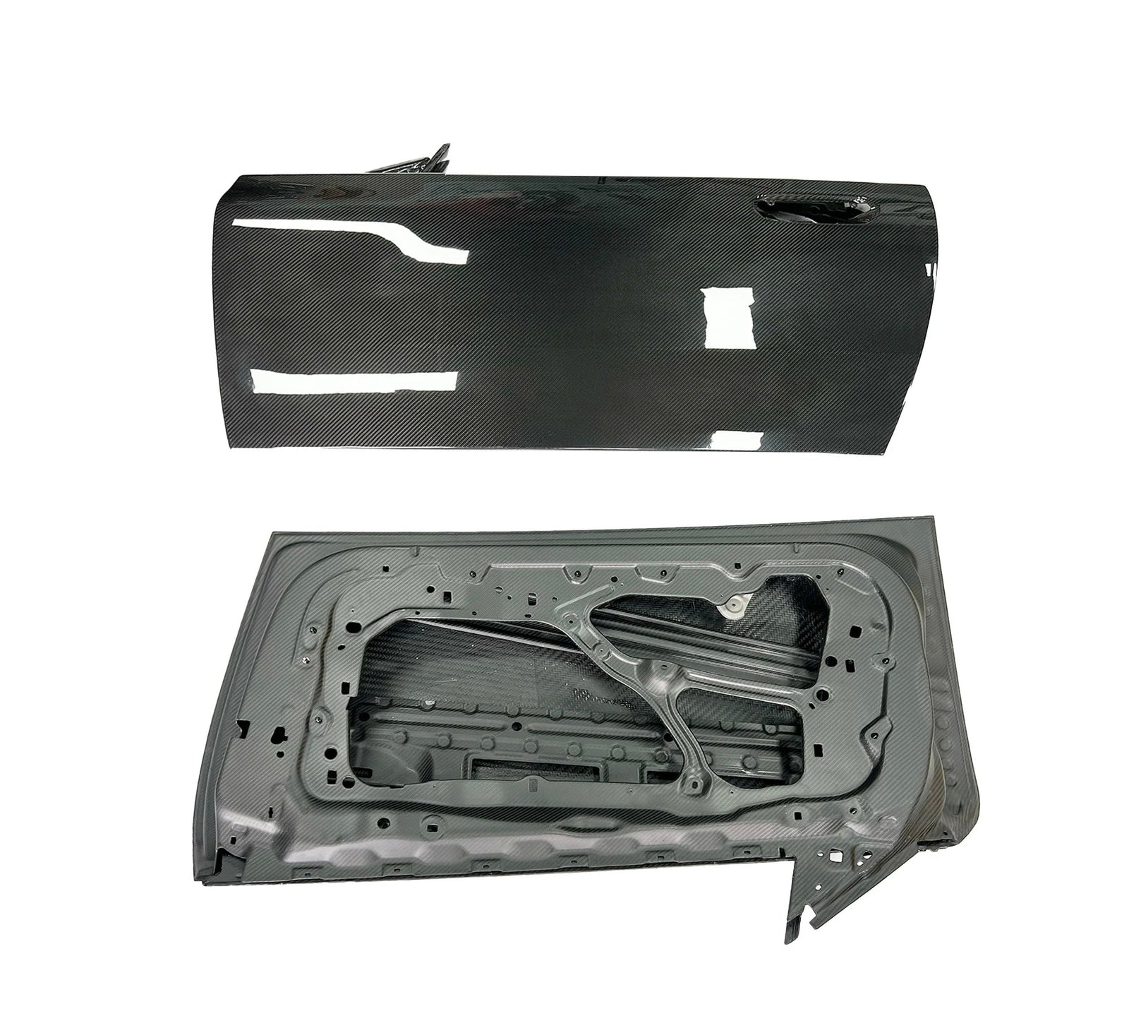 Portes Sèches Carbone BMW M2 G87 8,25kg - vue de face - Becquet Voiture