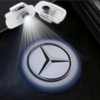 Projecteur LED Porte Logo Mercedes AMG - vue rapprochée - Becquet Voiture