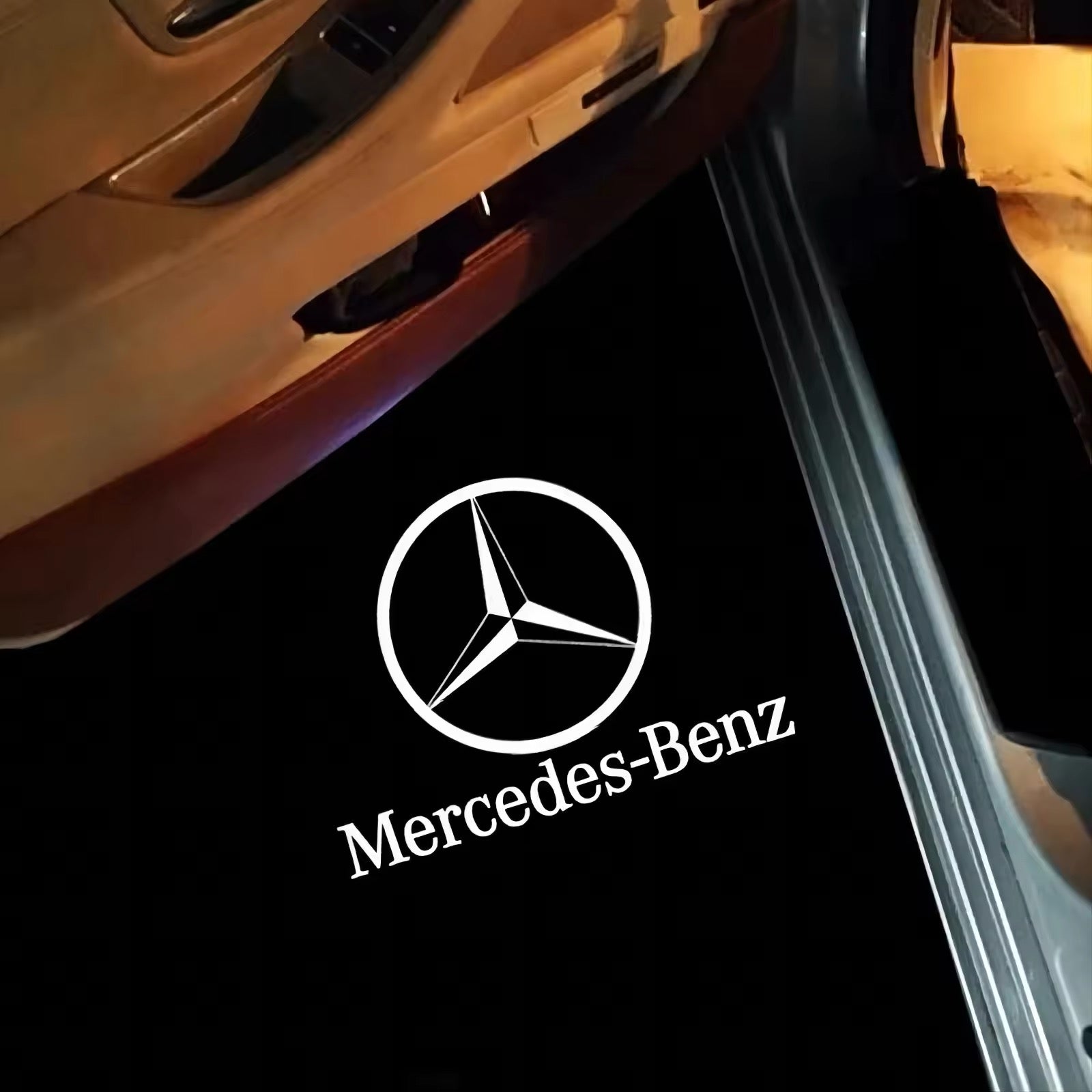 Projecteur logo porte voiture Mercedes Benz - vue de face - Becquet Voiture