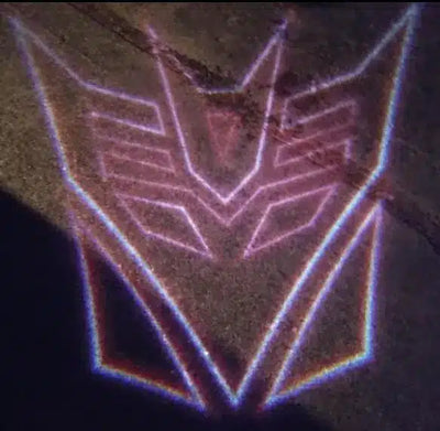 Projecteur Porte Voiture LED Sans Fil Logo Personnalisé - vue rapprochée - Becquet Voiture