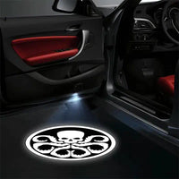 Projecteurs de porte LED Hydra Marvel, 2 pièces, logo projeté - vue de profil - Becquet Voiture