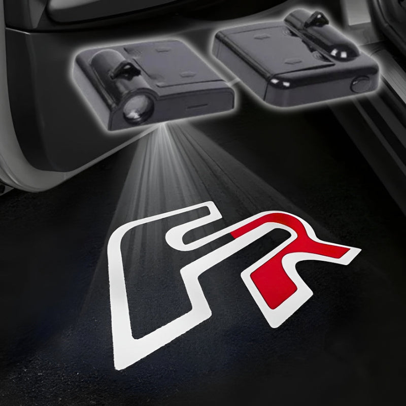 Projecteurs LED Porte Logo Seat FR Damier - vue de trois-quarts - Becquet Voiture