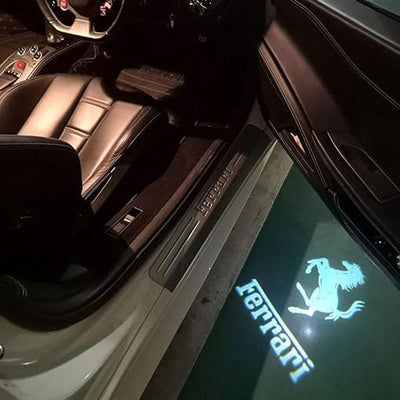 Projecteurs LED Portière Ferrari Logo Osram Kit 2 - vue de profil - Becquet Voiture