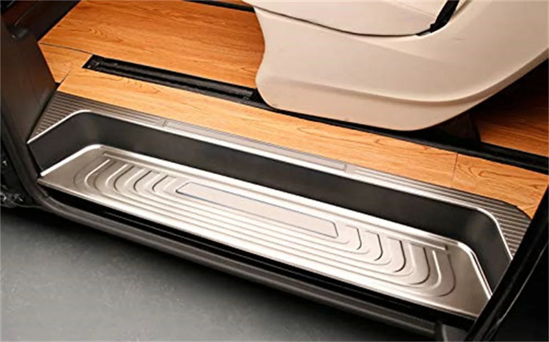 Protecteur de Seuil de Porte Mercedes Vito W447 - vue de trois-quarts - Becquet Voiture
