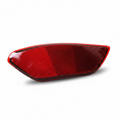 Réflecteur Feu Stop LED Porsche Cayenne 2011-2021 - vue de trois-quarts - Becquet Voiture