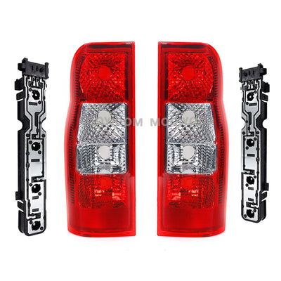 Réflecteur LED Pare-Chocs Arrière Ford Transit MK7 2006-2014 - vue de trois-quarts 2 - Becquet Voiture