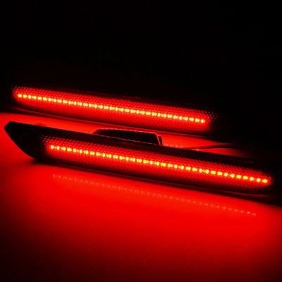 Reflecteur LED Pare-Chocs Marqueur Lateral Ford Mustang 2015+ - vue de trois-quarts - Becquet Voiture