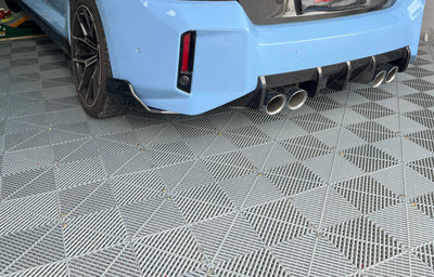 Séparateurs Arrière AT Fibre Carbone BMW G87 M2 - vue arrière - Becquet Voiture