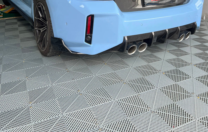 Séparateurs Arrière AT Fibre Carbone BMW G87 M2 - vue arrière - Becquet Voiture