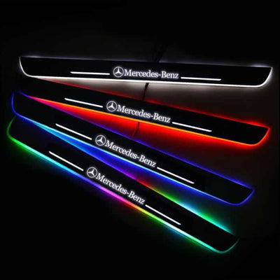Seuils de Porte Mercedes LED éclairés 7 Couleurs Aimantés Étanches - vue de face - Becquet Voiture