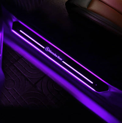 Seuils de Porte Mercedes LED éclairés 7 Couleurs Aimantés Étanches - vue de profil - Becquet Voiture