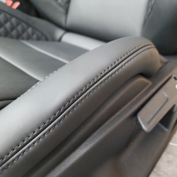 Pair of Leather Bucket Seats Audi S RS - in use - Becquet Voiture