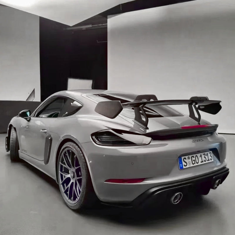 Carbon Fiber Rear Wing for Porsche 718 Cayman GT4 RS - three-quarter view - Becquet Voiture