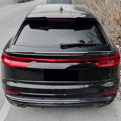 Spoiler Becquet Arriere Audi Q8 SQ8 Noir - vue de profil - Becquet Voiture