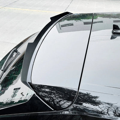 Spoiler Becquet Arriere Audi Q8 SQ8 Noir - vue de trois-quarts - Becquet Voiture