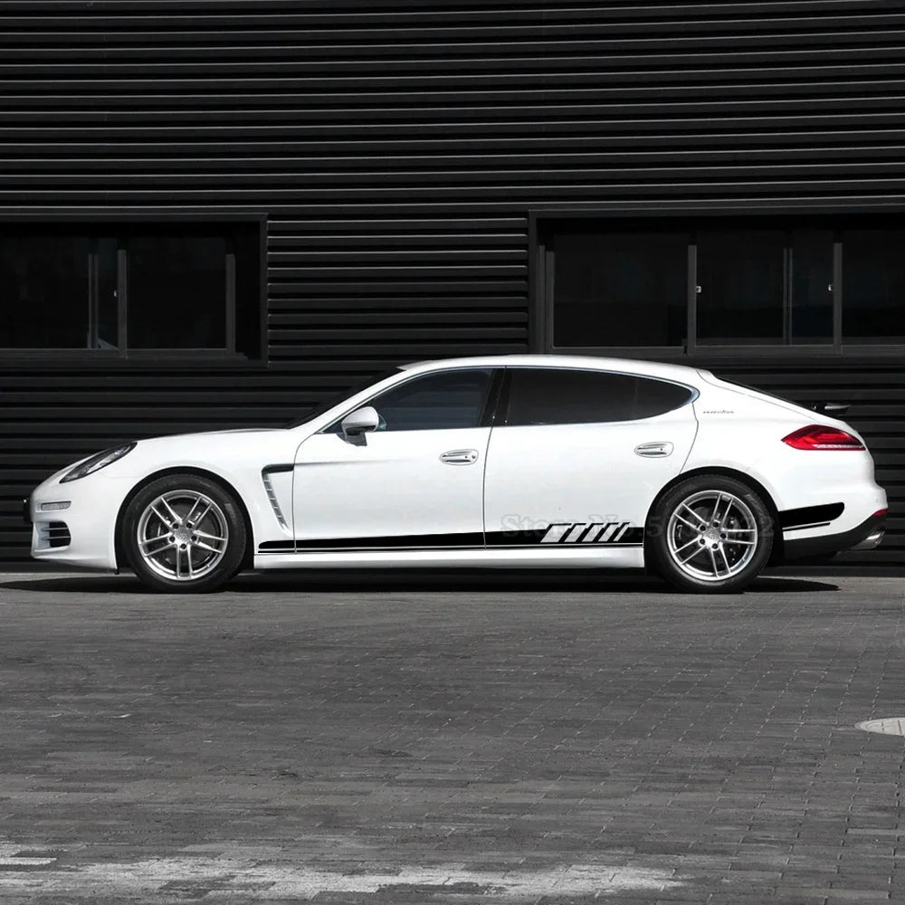 Sticker Bande Latérale Porsche Cayenne Panamera Taycan - vue de face - Becquet Voiture