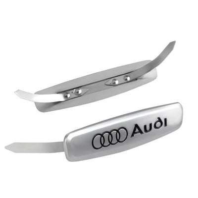Sticker Siège Audi S-Line Broche 6cm - vue de trois-quarts - Becquet Voiture