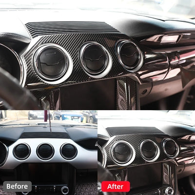 Sticker Tableau de Bord Ford Mustang GT 2015-2021 - vue de trois-quarts - Becquet Voiture