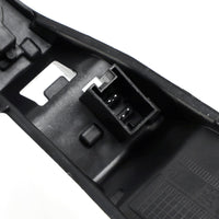 Support Ampoule Feu Arrière Audi Q3 2012-2018 8U0945221 - vue rapprochée - Becquet Voiture