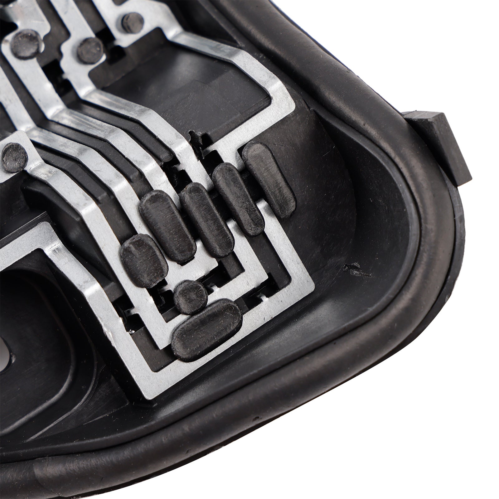 Support Ampoule Feu Arrière Droit Audi A3 Sportback 5 Portes 2009-2013 8P4945258D - détail du montage - Becquet Voiture