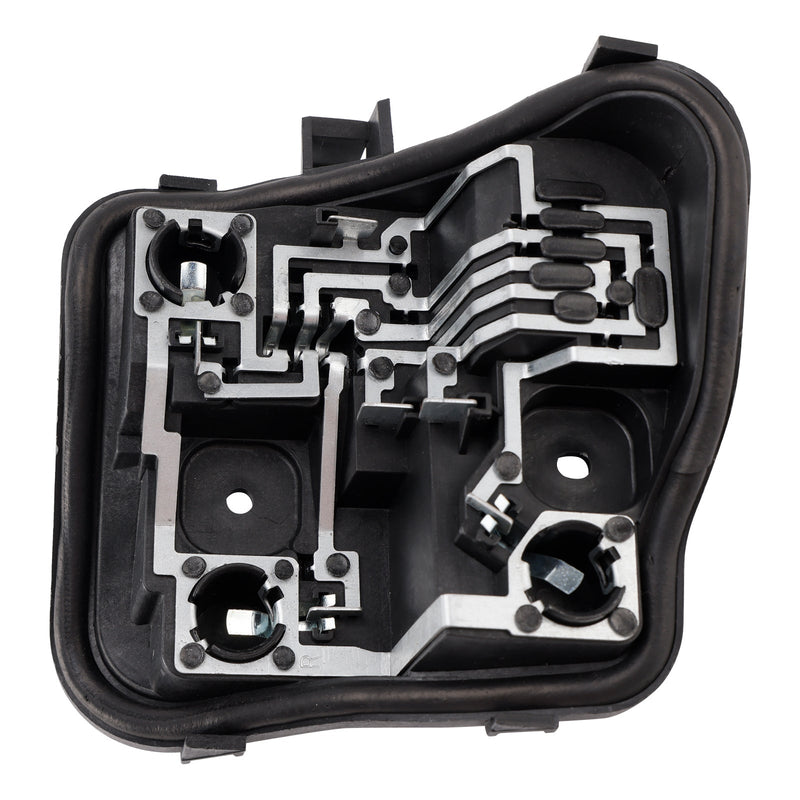 Support Ampoule Feu Arrière Droit Audi A3 Sportback 5 Portes 2009-2013 8P4945258D - packshot studio - Becquet Voiture
