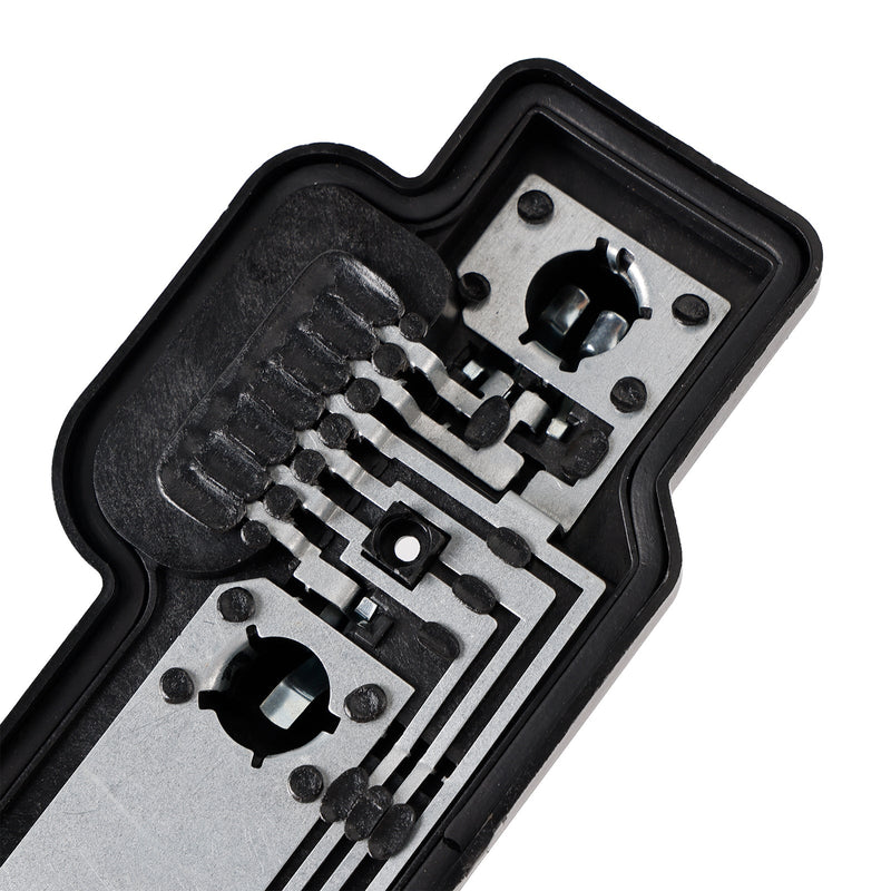 Support Ampoule Feu Arrière Gauche Droit VW Caddy 2004-2014 2K5945257A 58A - vue de face 2 - Becquet Voiture