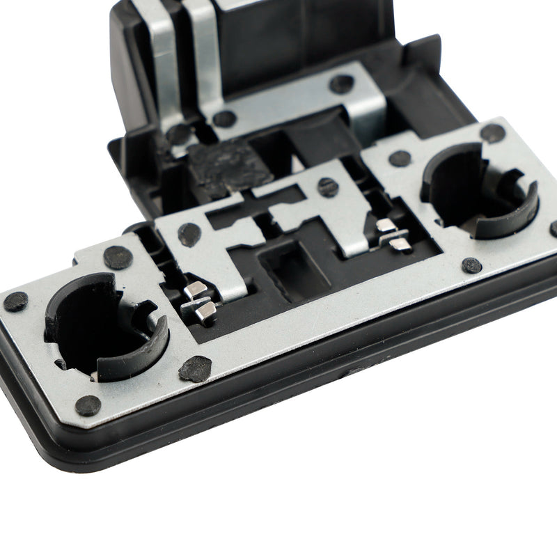 Support Ampoule Feu Arrière Intérieur Gauche Audi A4 B8 8K5945257B - en situation - Becquet Voiture