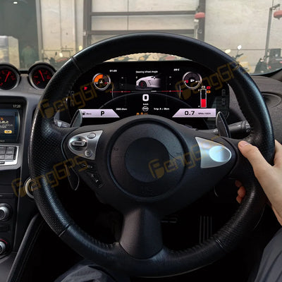 Tableau de Bord Numérique Nissan 370Z 2008-2019 - packshot studio - Becquet Voiture