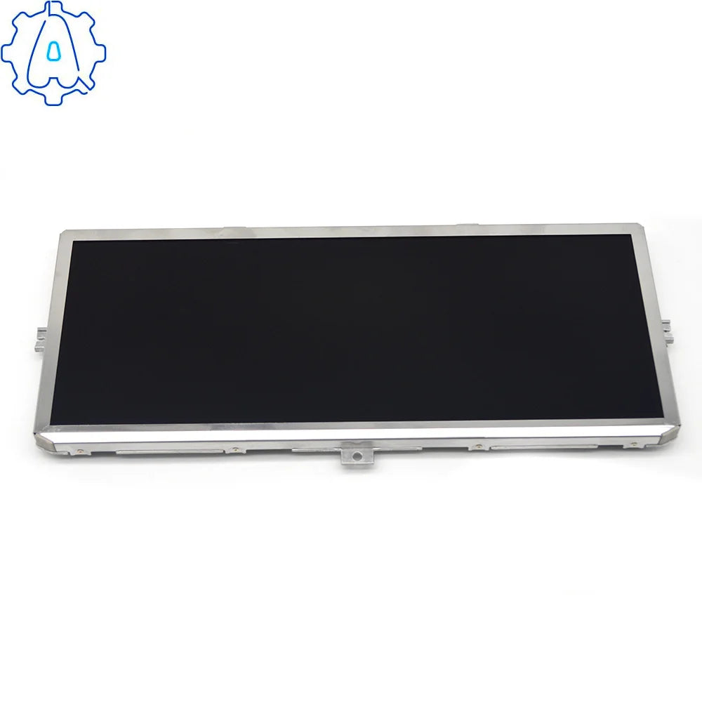 Tableau de Bord Numérique VW Passat B8 Golf 7 - vue de face - Becquet Voiture