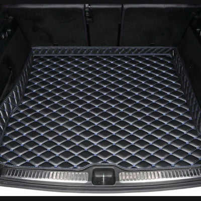 Tapis de Coffre BMW Série 1 E81 E87 F20 Cuir Artificiel - vue de dessus 2 - Becquet Voiture