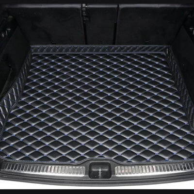 Tapis de Coffre BMW Série 7 E65 E66 F01 F02 G11 G12 Cuir - en situation 2 - Becquet Voiture