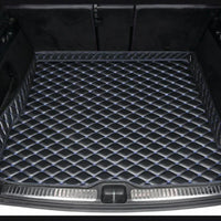 Tapis de Coffre BMW X5 E53 E70 F15 G05 X4 F26 G02 Cuir - vue rapprochée - Becquet Voiture