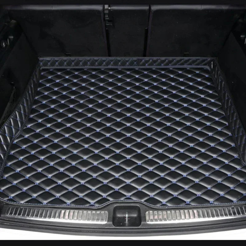 Tapis de Coffre BMW X5 E53 E70 F15 G05 X4 F26 G02 Cuir - vue rapprochée - Becquet Voiture
