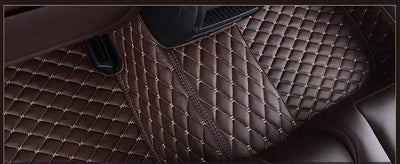Tapis de Sol Audi A4 B7 B8 B9 Sedan Allroad Cuir - vue de trois-quarts - Becquet Voiture
