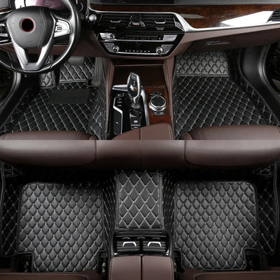 Tapis de Sol BMW Série 1 E81 E82 E87 E88 F20 Cuir - vue de trois-quarts 2 - Becquet Voiture