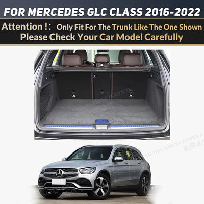Tapis de Sol et Coffre Mercedes GLC X253 2016-2022 Cuir - détail du montage - Becquet Voiture