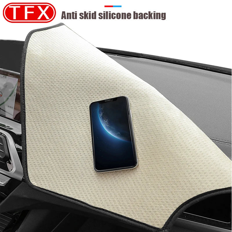 Tapis de Sol Premium Mercedes Classe C W205 - installé sur véhicule - Becquet Voiture