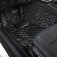 Custom-Fit 3D Leather Floor Mats for BMW 4 Series F32 G22 - fitting detail - Becquet Voiture