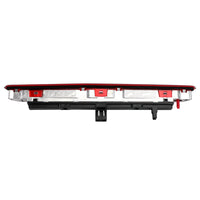 Troisième Feu Stop 51974522 pour Fiat Grande Punto Evo 2005-2018 - détail du montage - Becquet Voiture