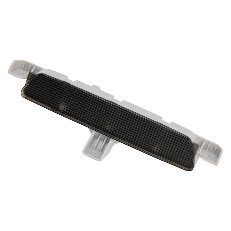 Troisième Feu Stop Arrière Surélevé Noir 15271122 Chevrolet Malibu 2008-2012 - détail du montage - Becquet Voiture