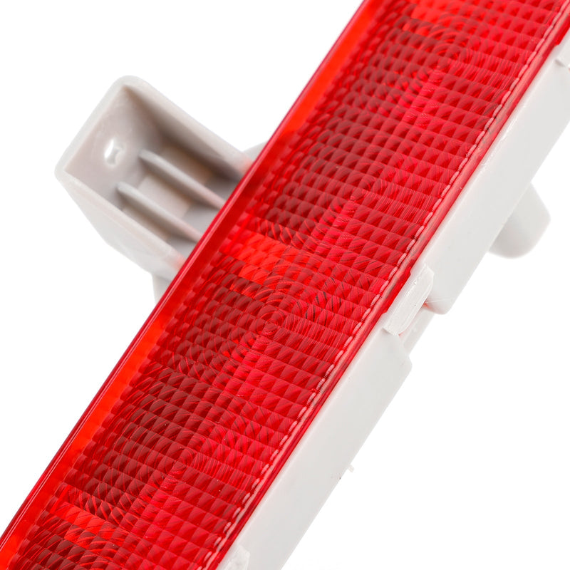 Troisième Feu Stop Arrière Surélevé Rouge Chevrolet Malibu 2008-2012 - vue de face 2 - Becquet Voiture