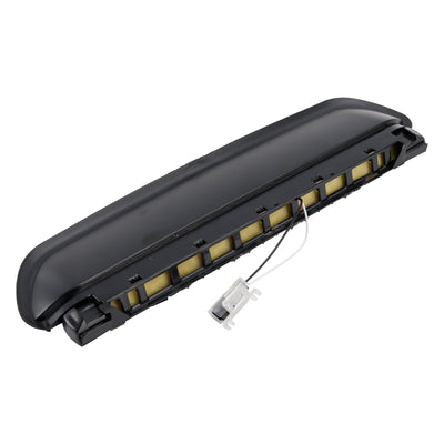 Troisième Feu Stop BMW Série 3 E90 2005-2012 63257145519 - vue de face - Becquet Voiture