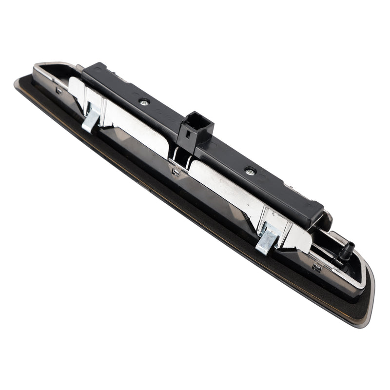 Troisième Feu Stop LED B000878980 Noir Peugeot 108 - packshot studio - Becquet Voiture