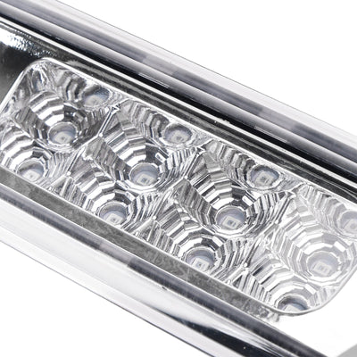 Troisième Feu Stop LED Blanc Jeep Grand Cherokee 99-04 - détail du montage - Becquet Voiture