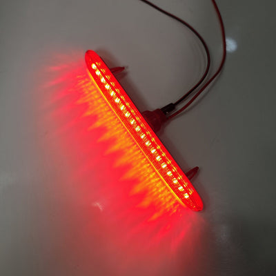 Troisième Feu Stop LED Rouge Pontiac Solstice GXP 2006-2009 - vue de dessus - Becquet Voiture