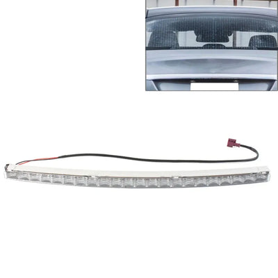 Troisième Feu Stop Mercedes W204 W212 W218 Réf 2048200056 - packshot studio - Becquet Voiture