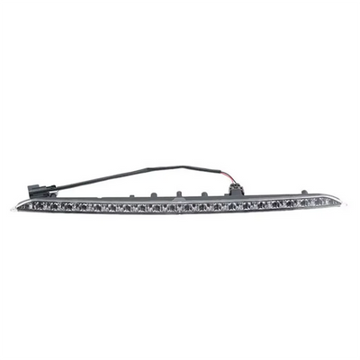 Troisième Feu Stop Supérieur Ford Edge 2015-2020 - vue de trois-quarts - Becquet Voiture